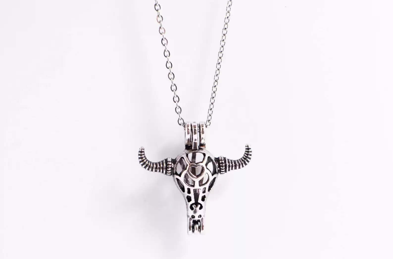 Western Style Diffuser Necklace