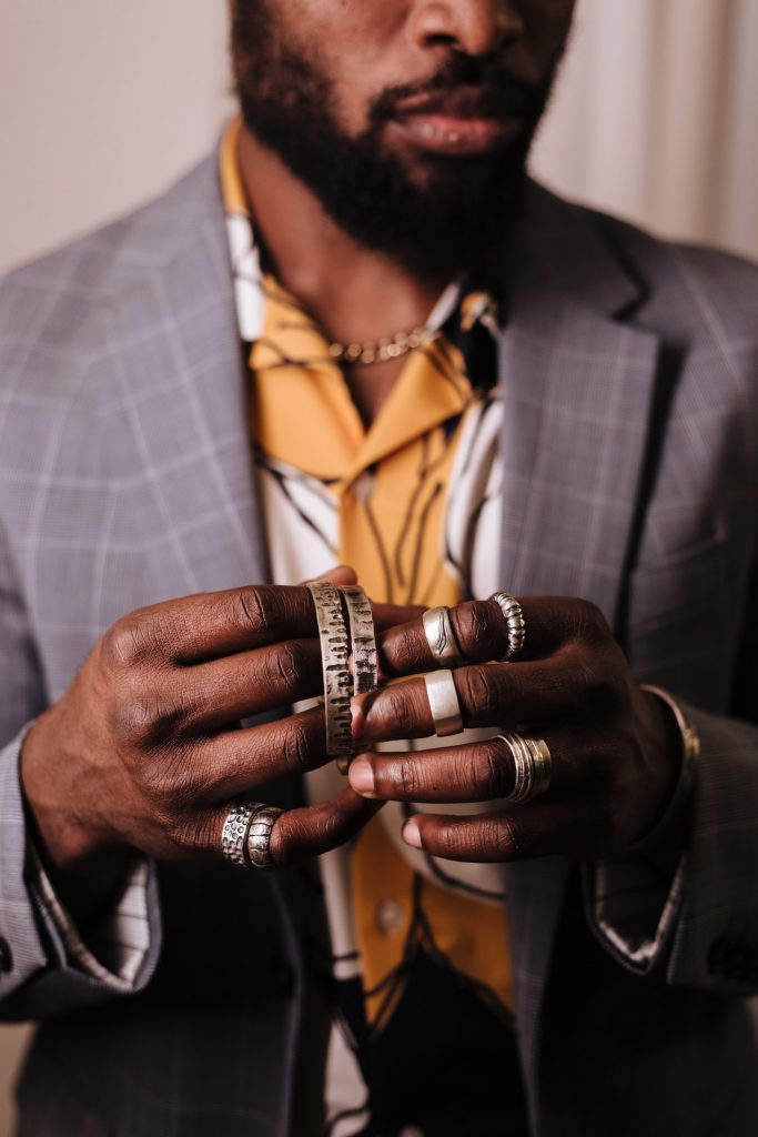 Pull Off Rings Men: Here's How To Pull Off Wearing Rings On Both Hands